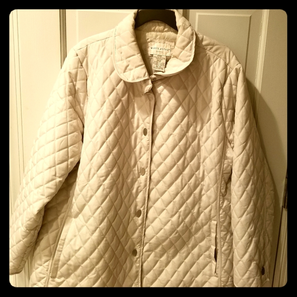 Off white jacket - Picture 1 of 5